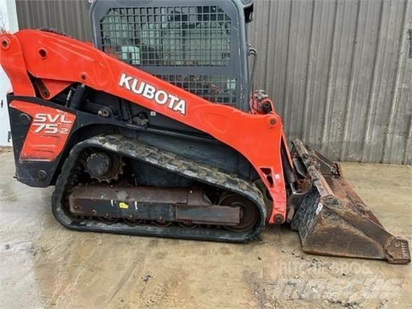 Kubota SVL75-2  스키드로더