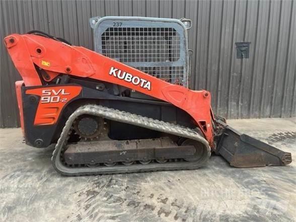 Kubota SVL90  스키드로더