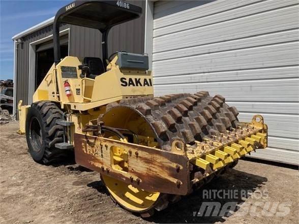 Sakai SV410 싱글 드럼 롤러