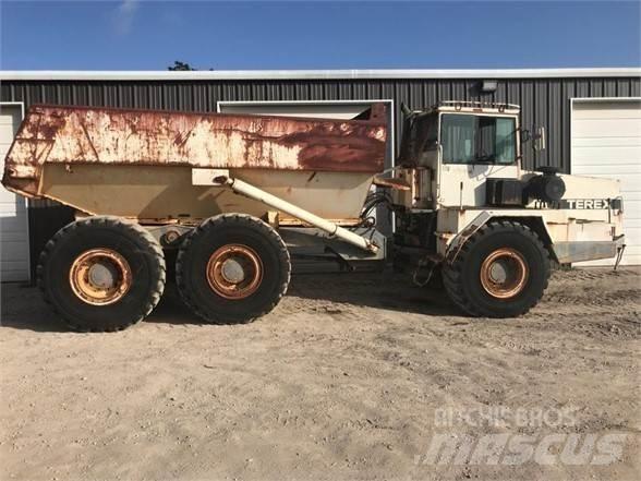 Terex TA27 연결식 홀러