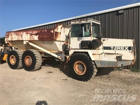 Terex TA27 연결식 홀러