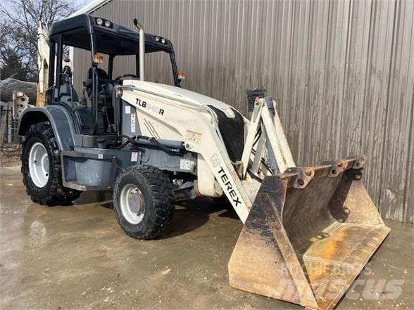 Terex TLB840R 백호로더