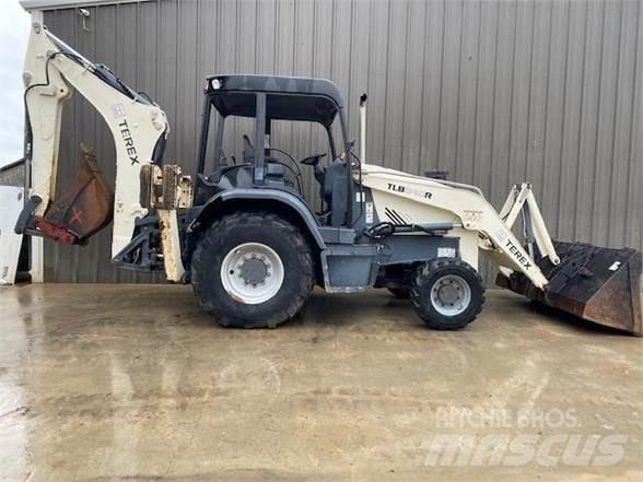 Terex TLB840R 백호로더
