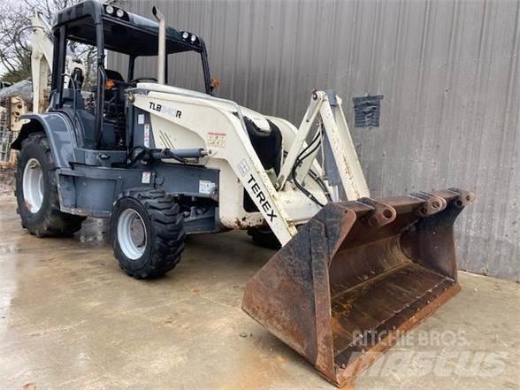Terex TLB840R 백호로더