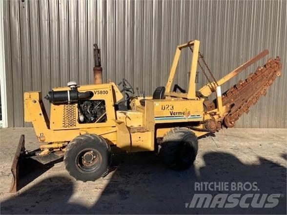 Vermeer V5800 트렌처