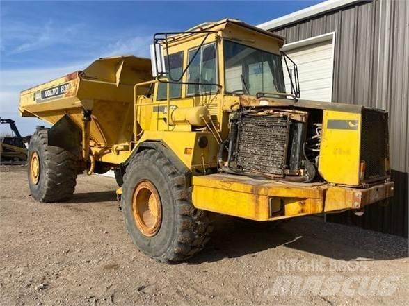 Volvo A25C 연결식 홀러