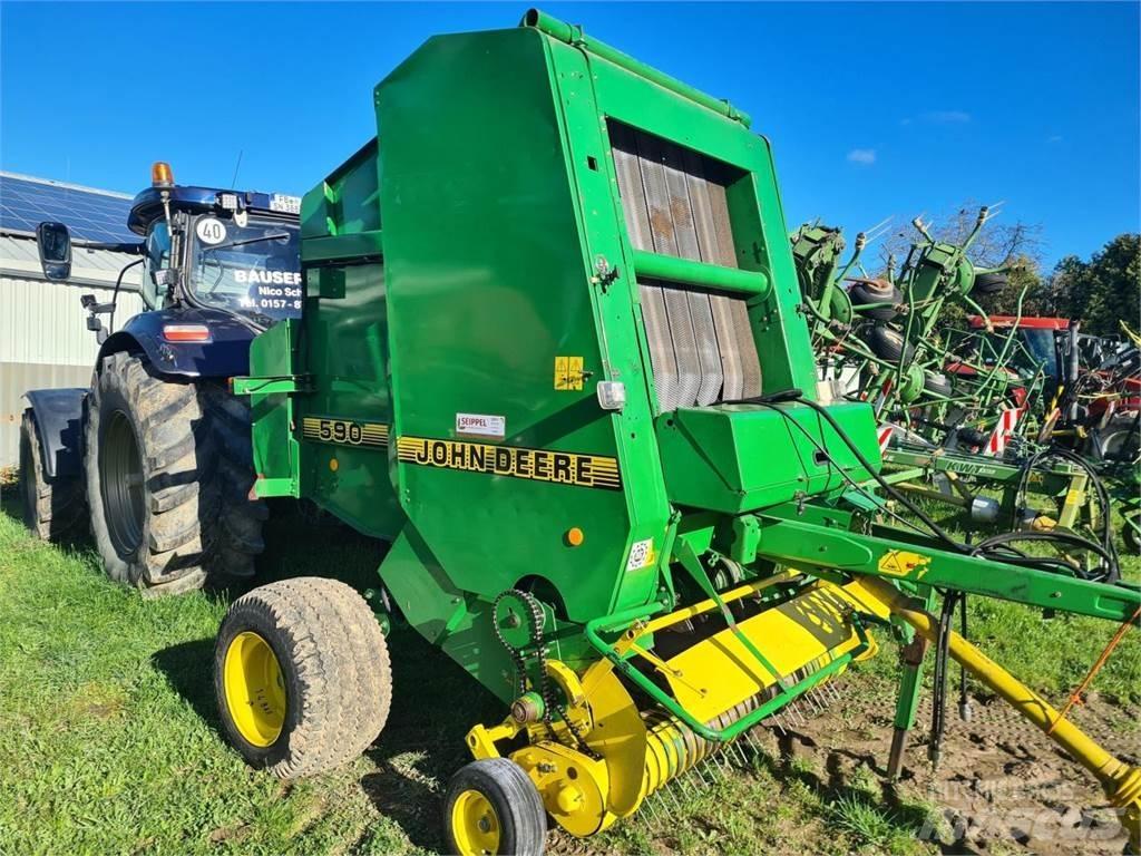 John Deere 590 원형 곤포기