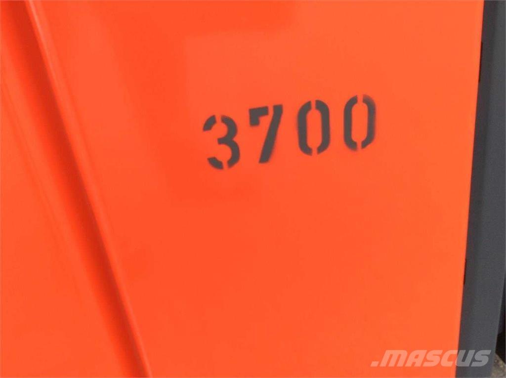 Linde L14 보행식 리치 지게차