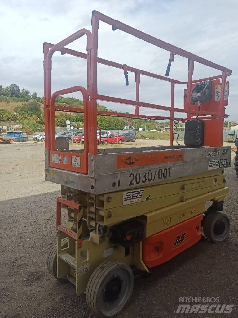JLG 2030 ES 가위형 리프트