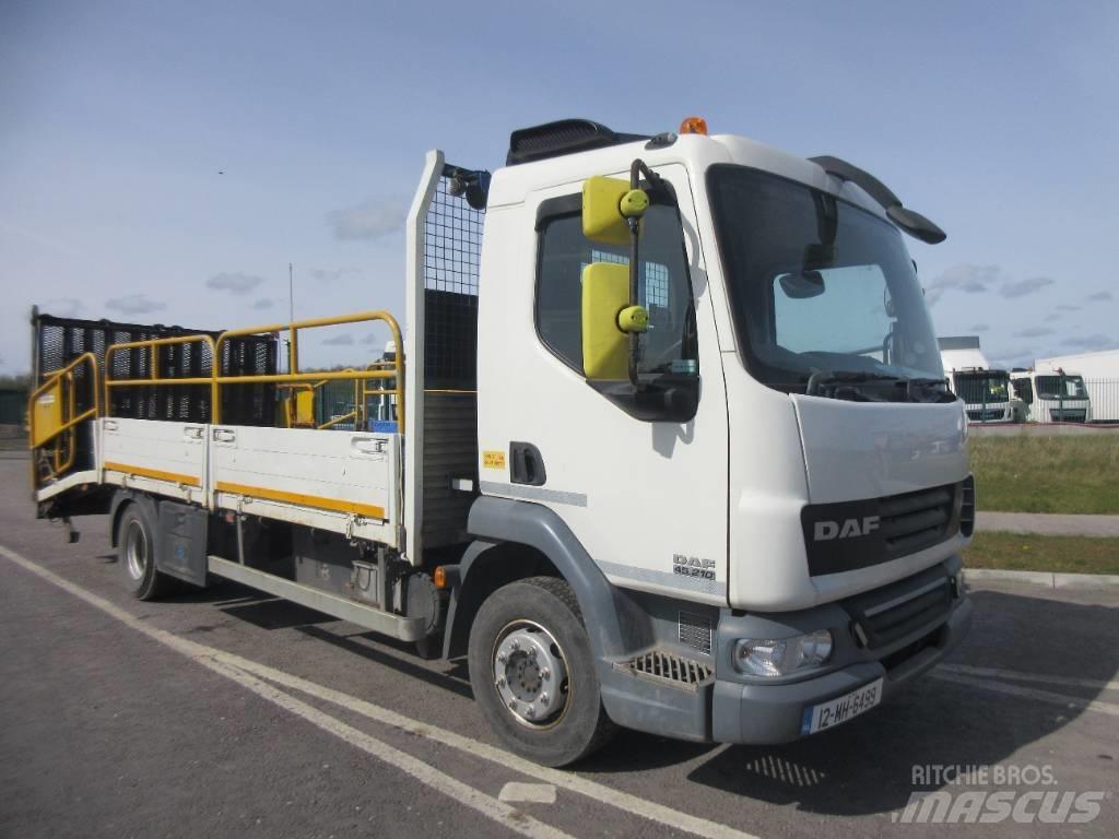 DAF 45.210 ATI 플랫베드/윈치 트럭