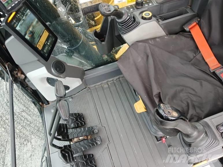 CAT 320 대형 굴삭기 29톤 이상