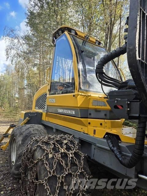 Sampo Rosenlew FR28 원목 포워더