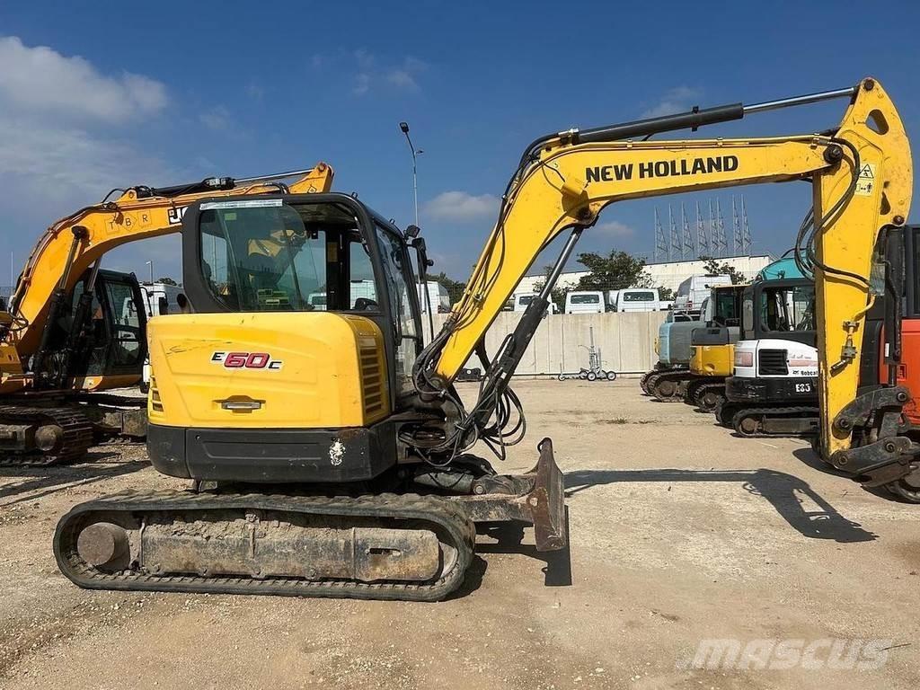 New Holland E60C 소형 굴삭기 7톤 미만
