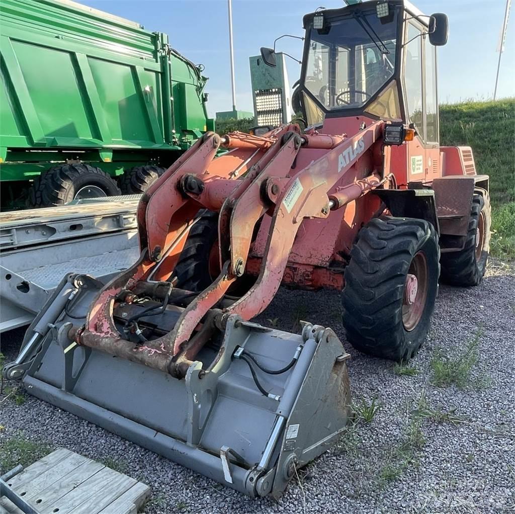 Atlas 72 E  휠로우더