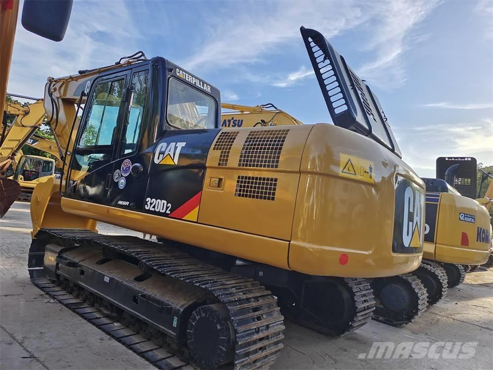 CAT 320 D 2 L 대형 굴삭기 29톤 이상