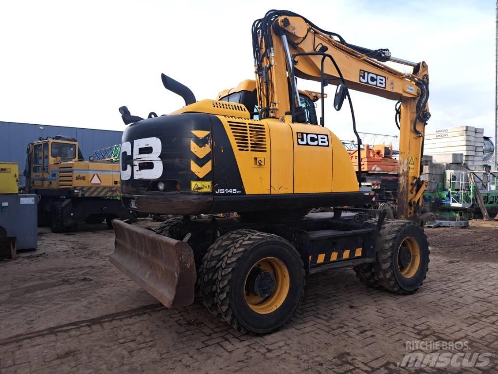 JCB JS 145 W  휠 굴삭기