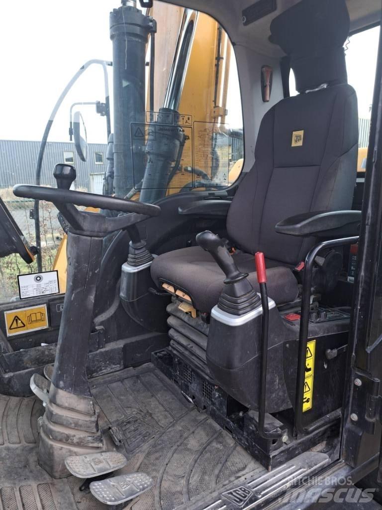 JCB JS 145 W  휠 굴삭기