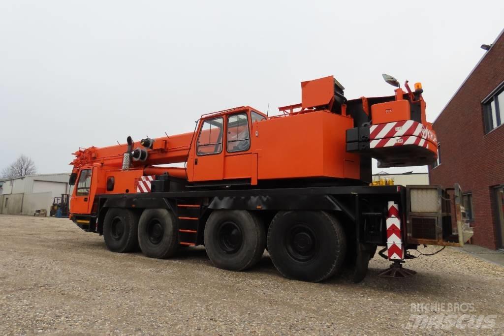 Krupp KMK 4080 A/T 크레인