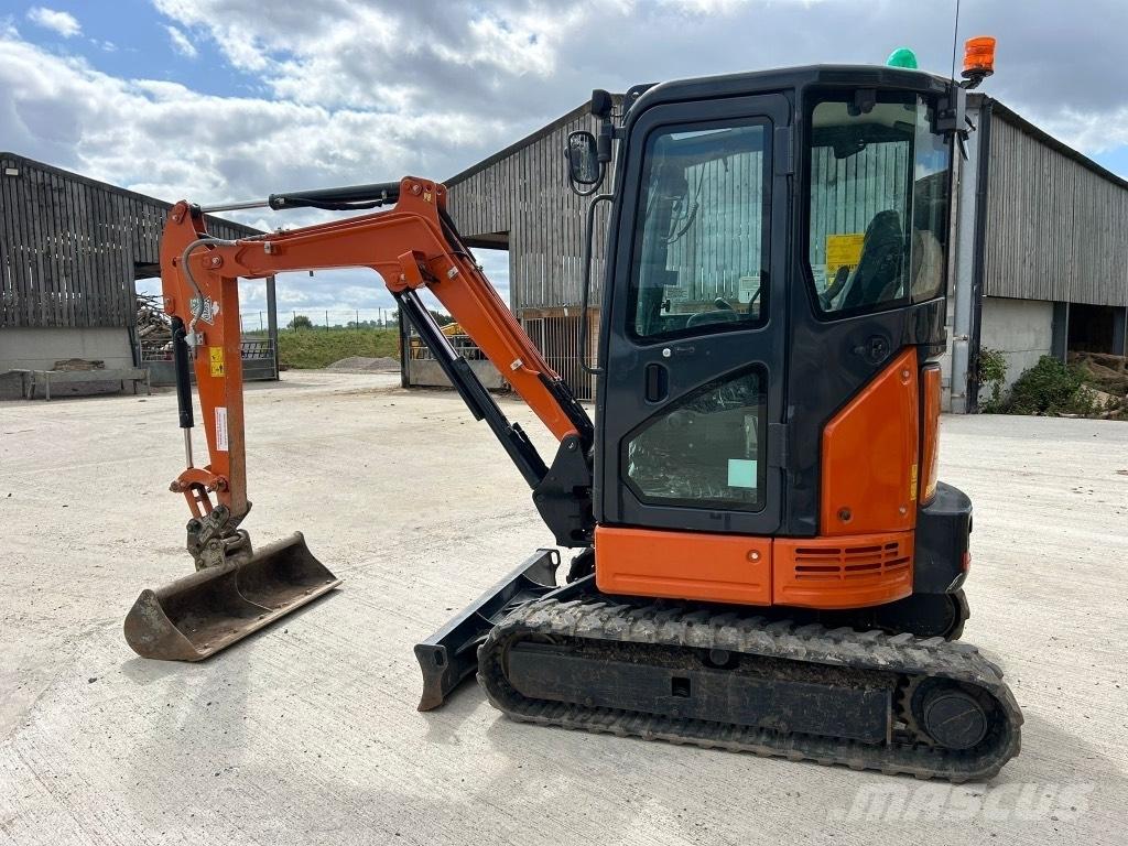 Hitachi ZX 26 U-6 소형 굴삭기 7톤 미만