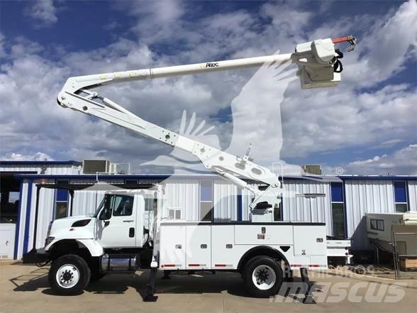 Altec AA55 트럭 탑재 고소작업대