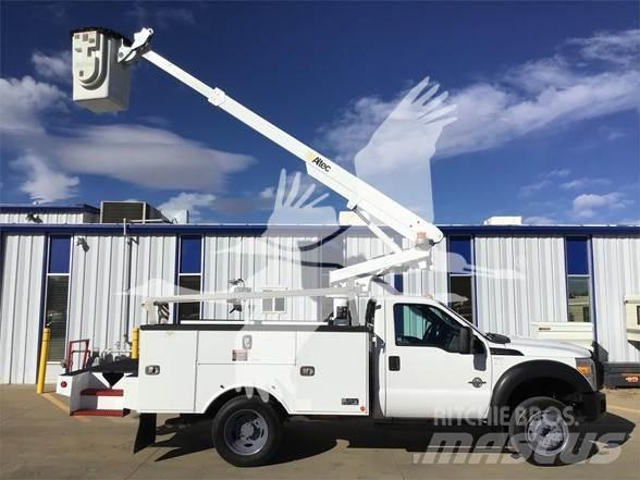 Altec AT200A 트럭 탑재 고소작업대