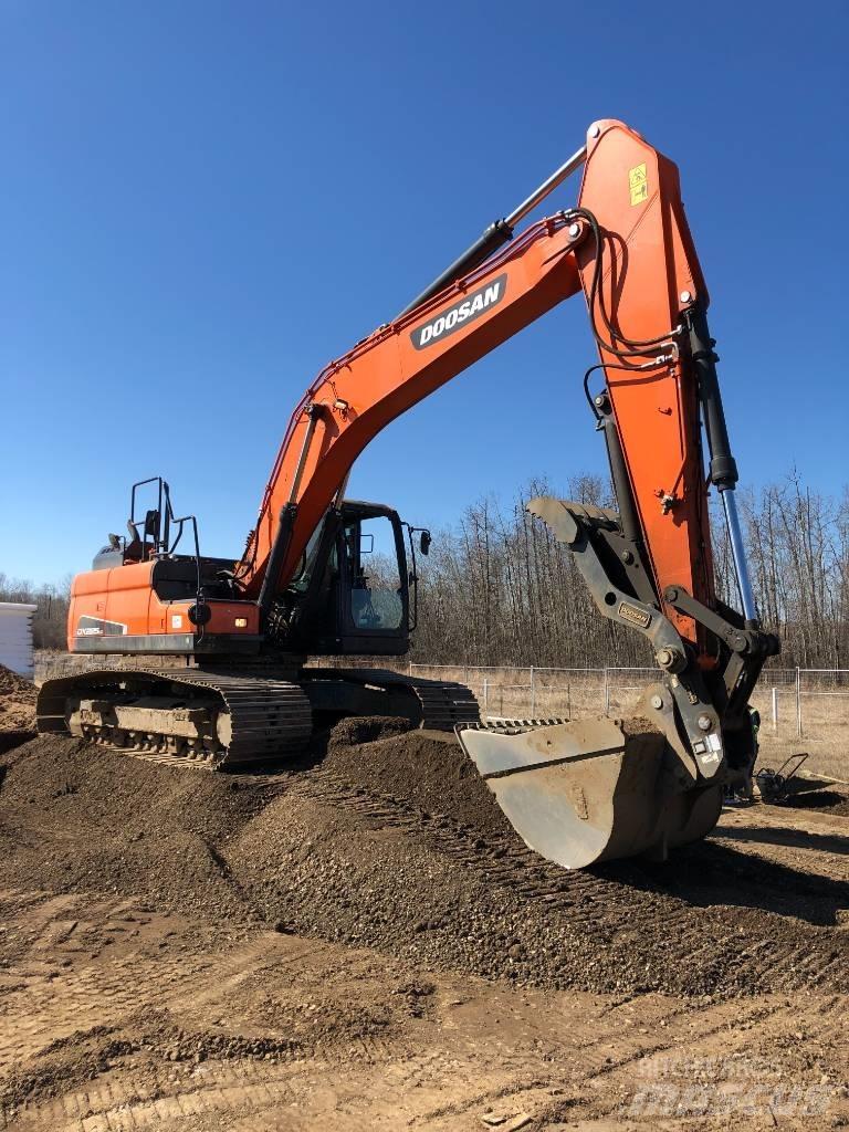 Develon DX225LC-5 대형 굴삭기 29톤 이상