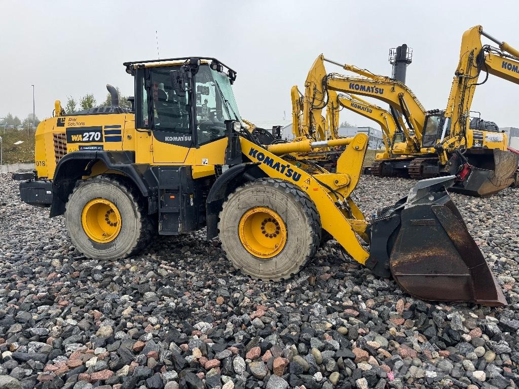 Komatsu WA 270-8  휠로우더