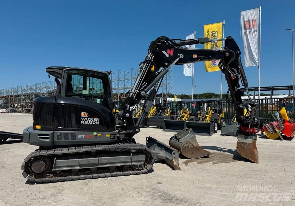 Wacker Neuson ET 90 대형 굴삭기 29톤 이상