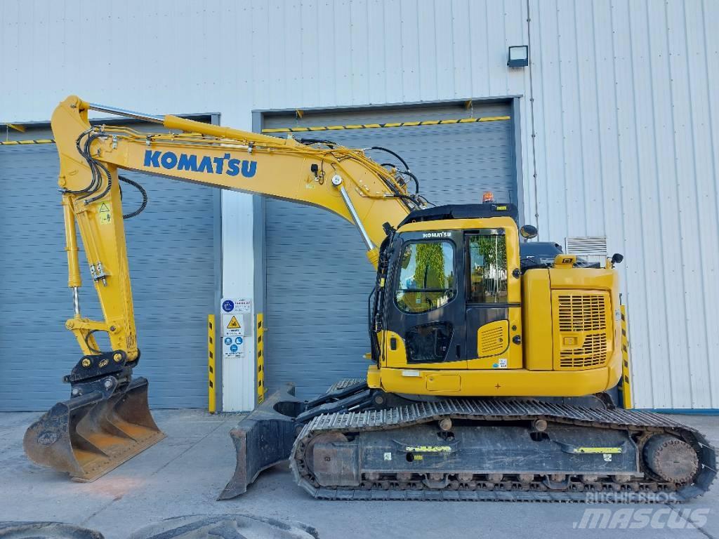 Komatsu PC228USLC-11 대형 굴삭기 29톤 이상