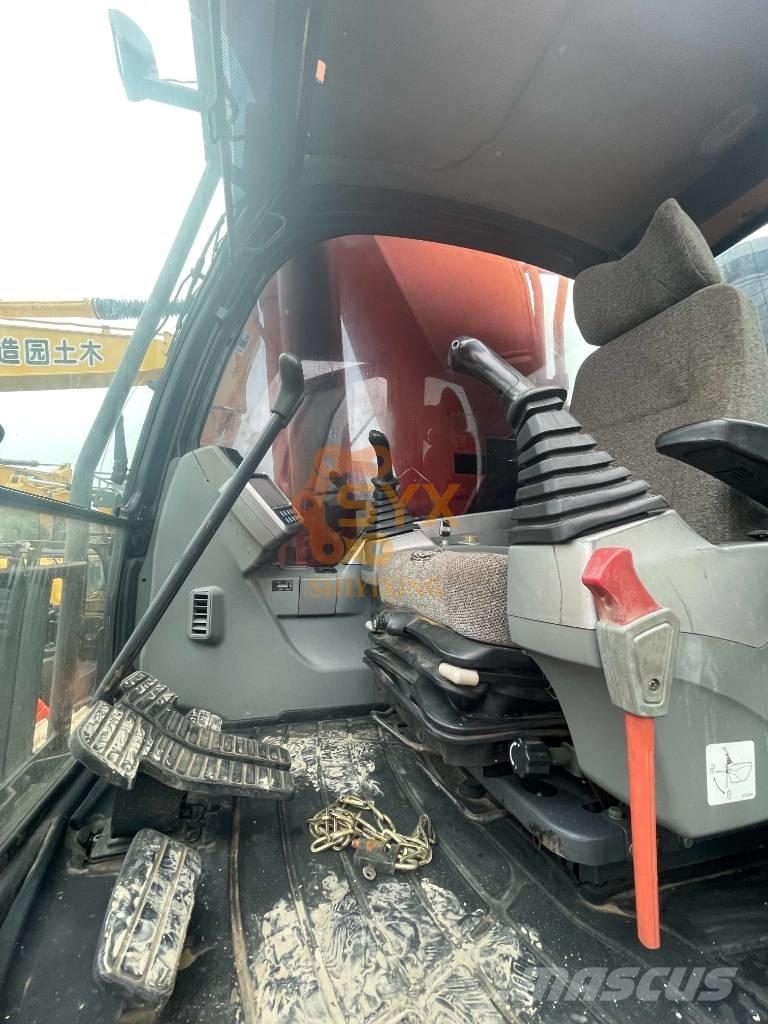 Doosan DX500 LCA 대형 굴삭기 29톤 이상