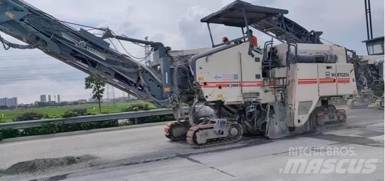 Wirtgen W2000 아스팔트 콜드 밀링 기계