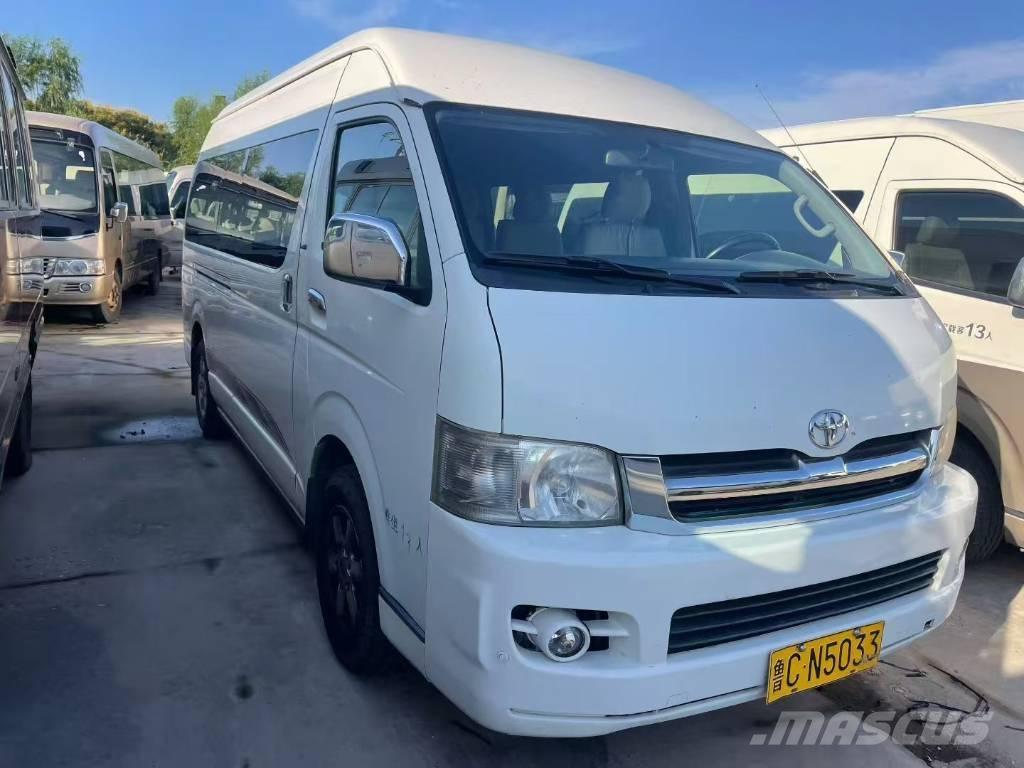 Toyota Hiace 시외버스