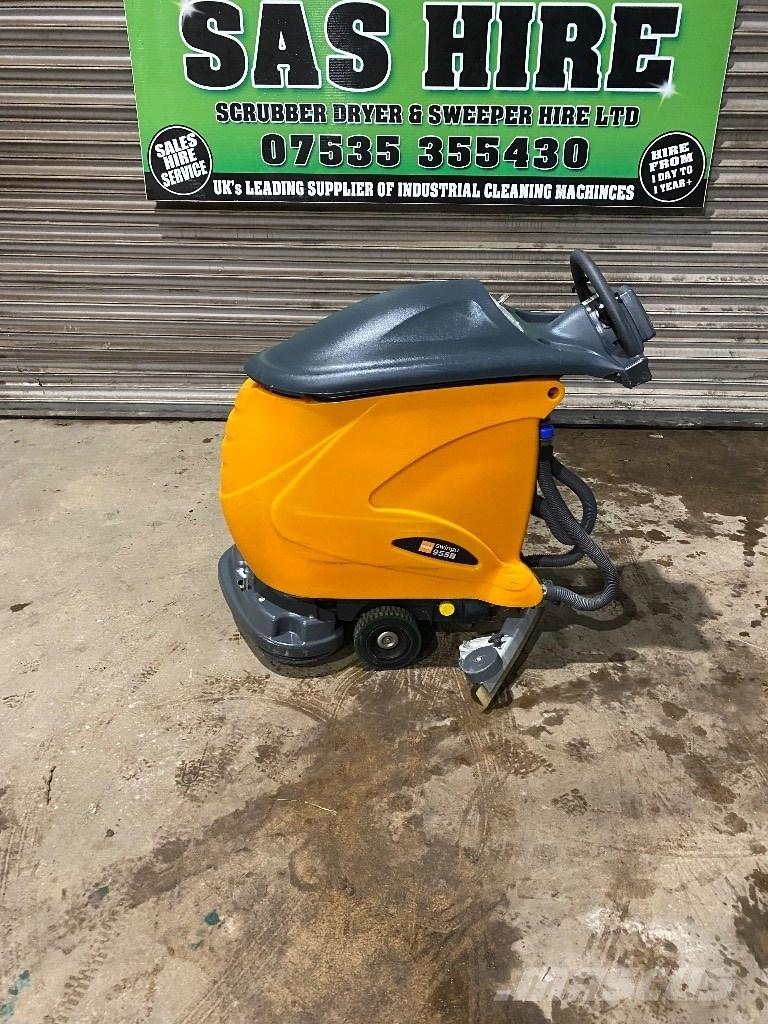 Taski 955b 습식 청소차