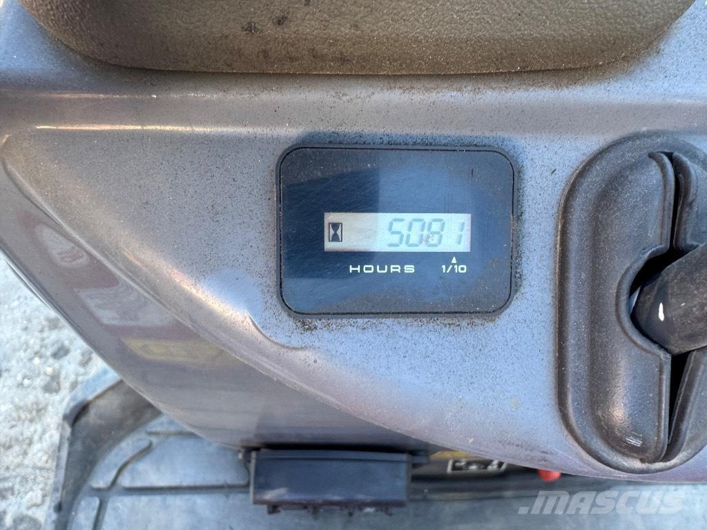 Yanmar SV08 (1E069) 소형 굴삭기 7톤 미만