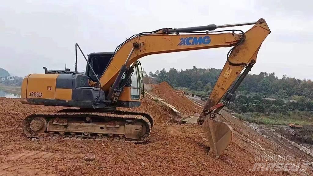 XCMG XE 135 E 대형 굴삭기 29톤 이상