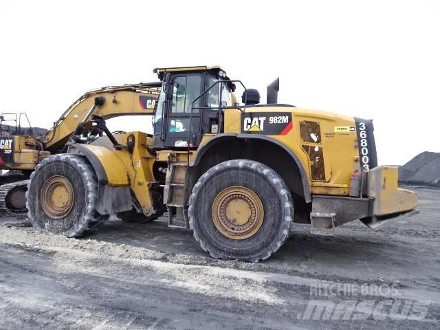 CAT 982 M  휠로우더
