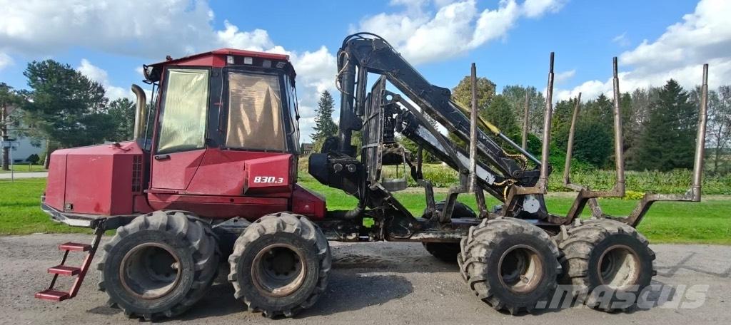 Valmet 830.3 원목 포워더