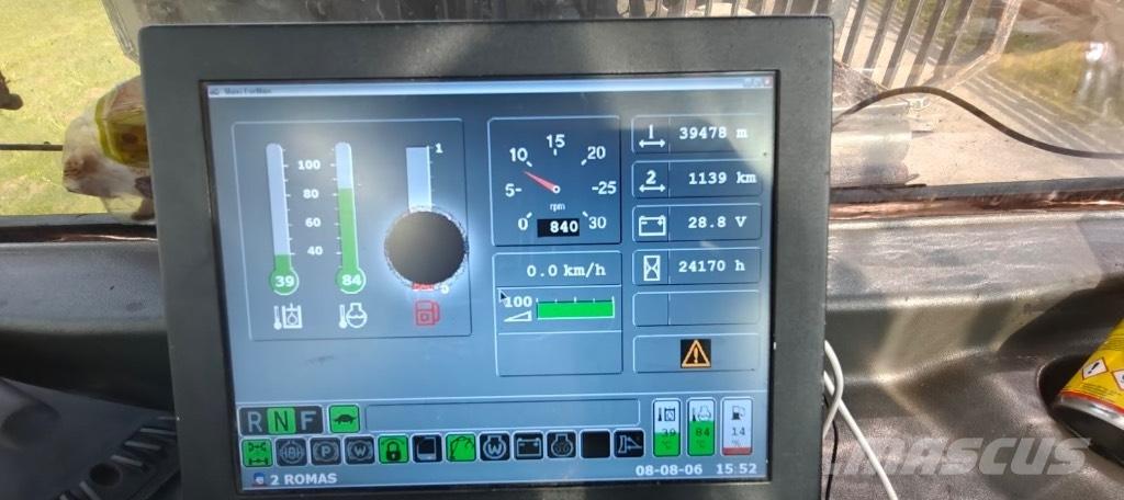 Valmet 830.3 원목 포워더