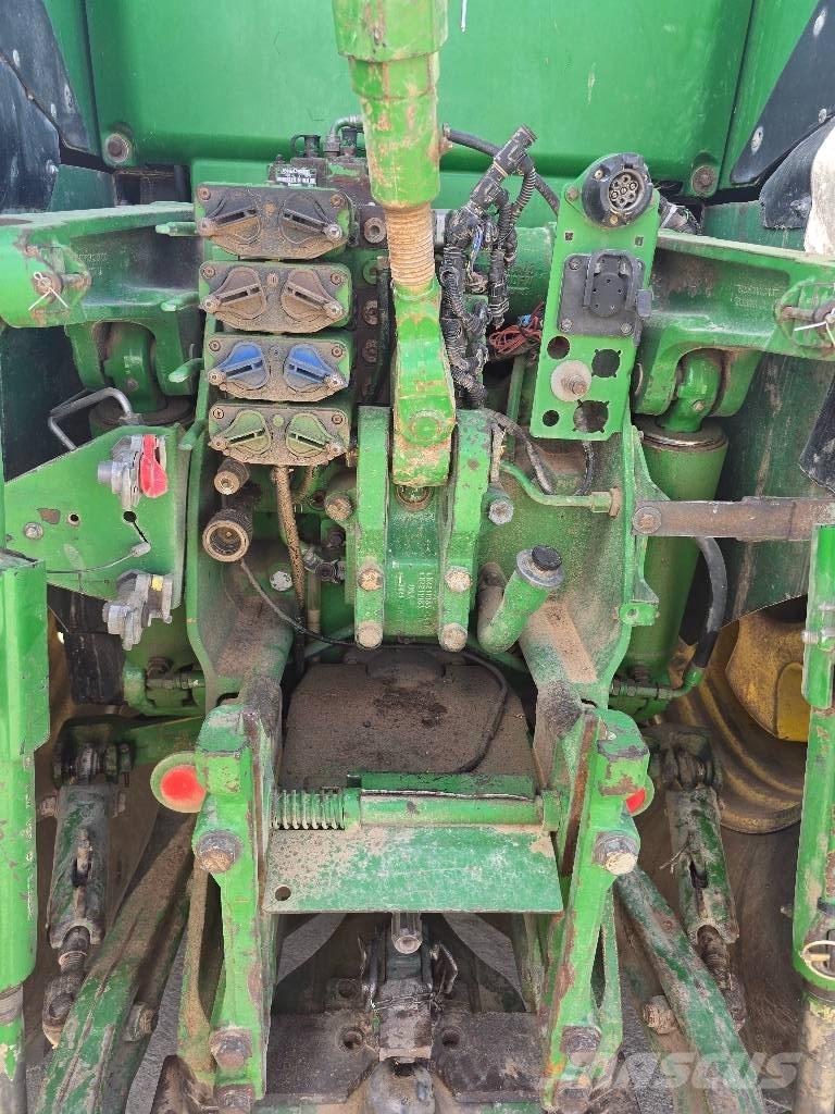John Deere 8345 R 트랙터