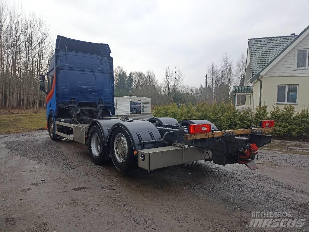 Scania R520 새시 운전실 트럭