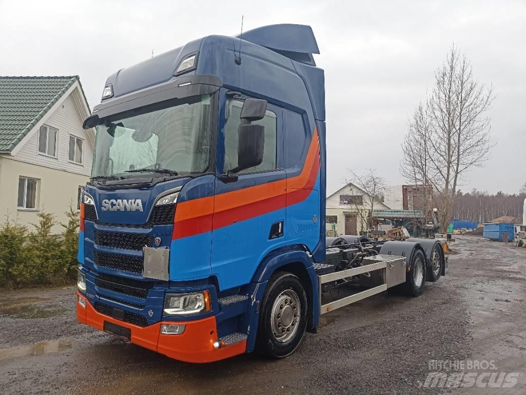 Scania R520 새시 운전실 트럭
