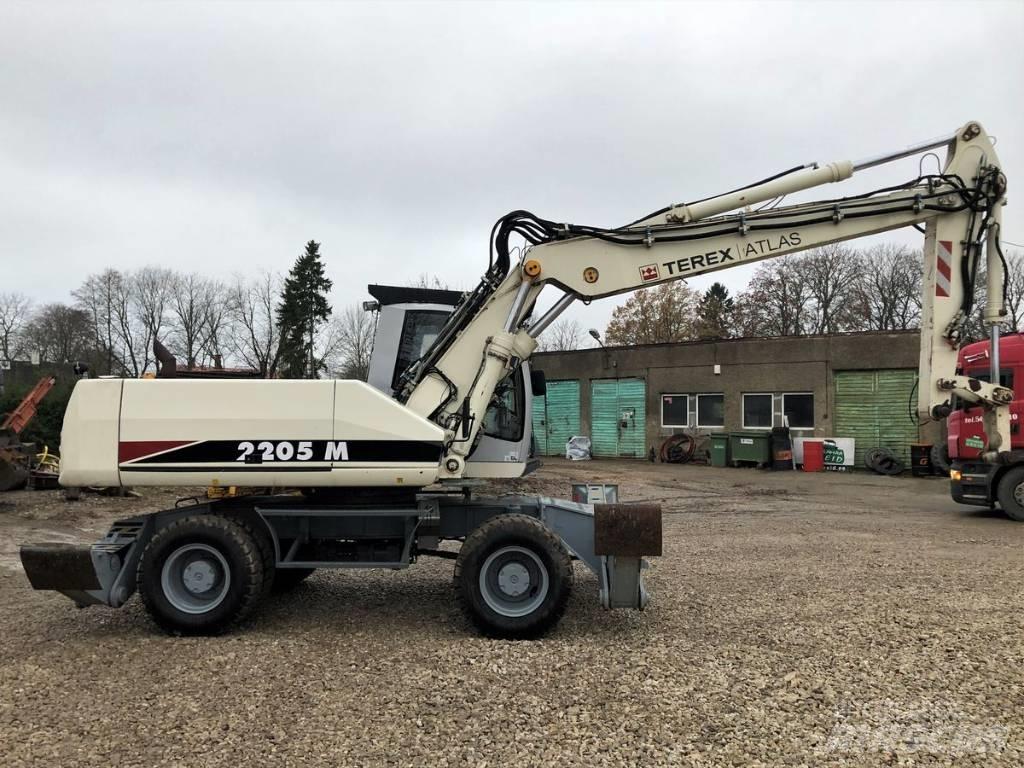 Terex 2205M  휠 굴삭기