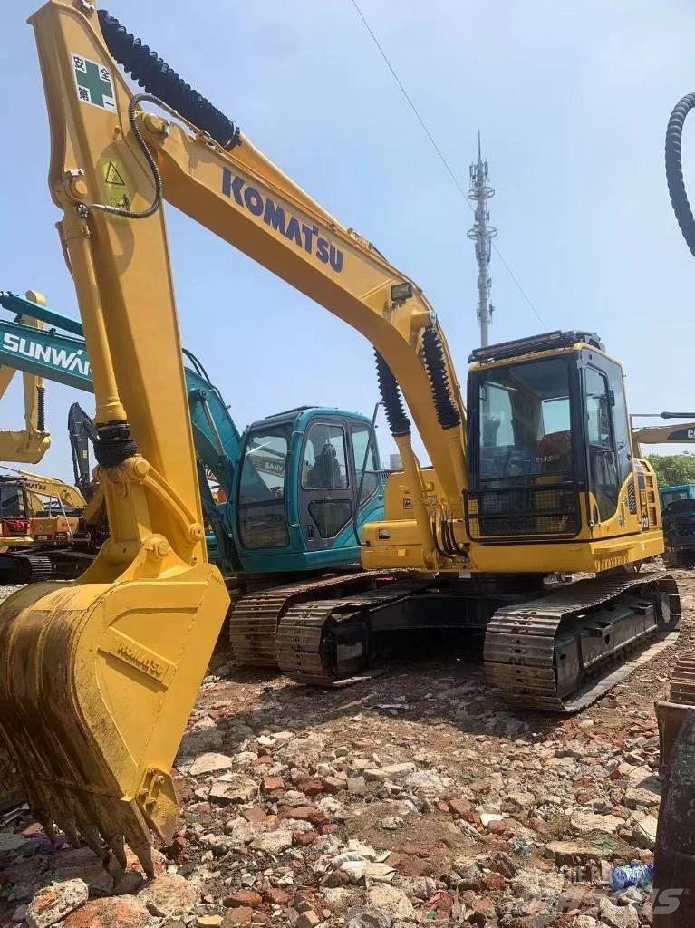 Komatsu PC 120-8 중형굴삭기 7톤-28톤