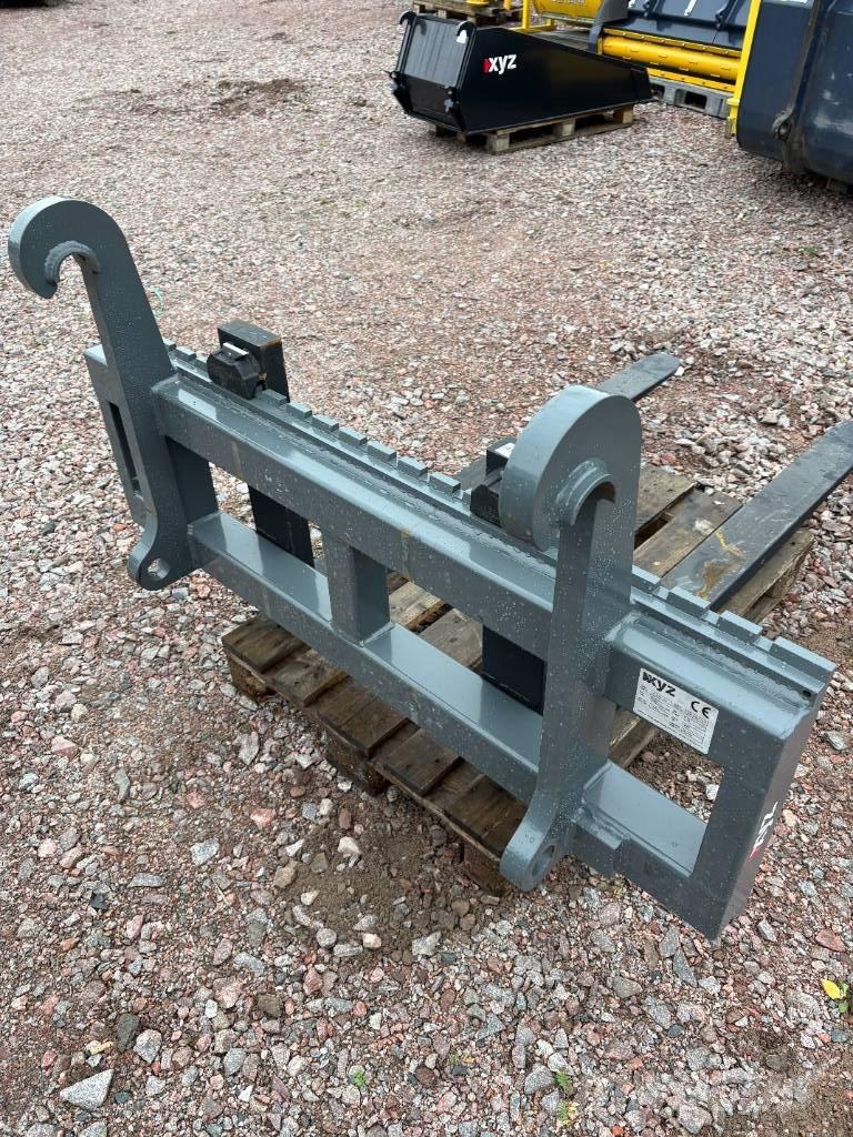 XYZ Gaffelställ BM  휠로우더