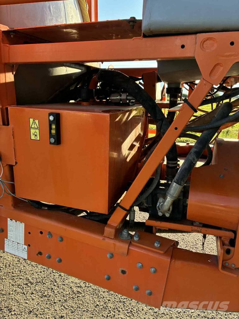 Jacto ADVANCE 3000 견인형 분무기