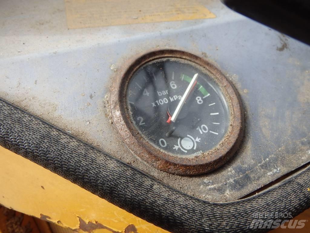 Volvo BM 4300 4x4  휠로우더