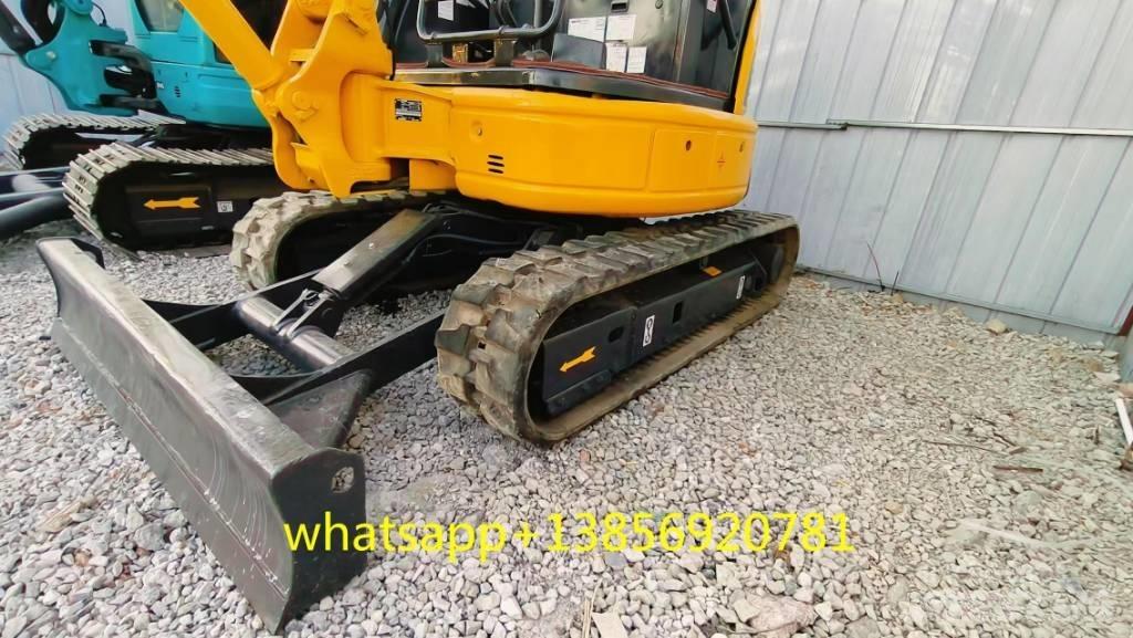 Komatsu PC 30 소형 굴삭기 7톤 미만