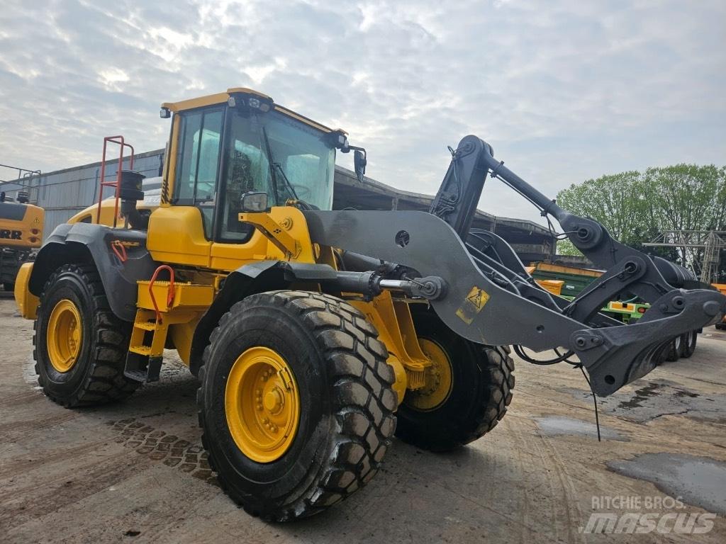 Volvo L 110 H  휠로우더