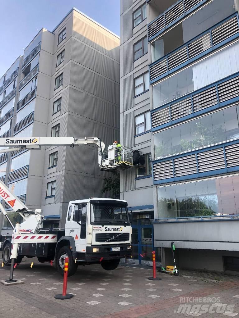 Volvo Nostolift 35 트럭 탑재 고소작업대