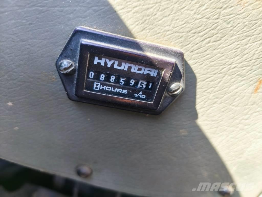 Hyundai HL 760  휠로우더